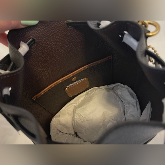 COACH LORA BUCKET BAG - Picture 9 of 12